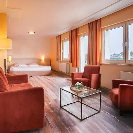 Hotel Kammweg Neustadt am Rennsteig Room photo